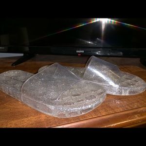 Aeropostale jelly slides